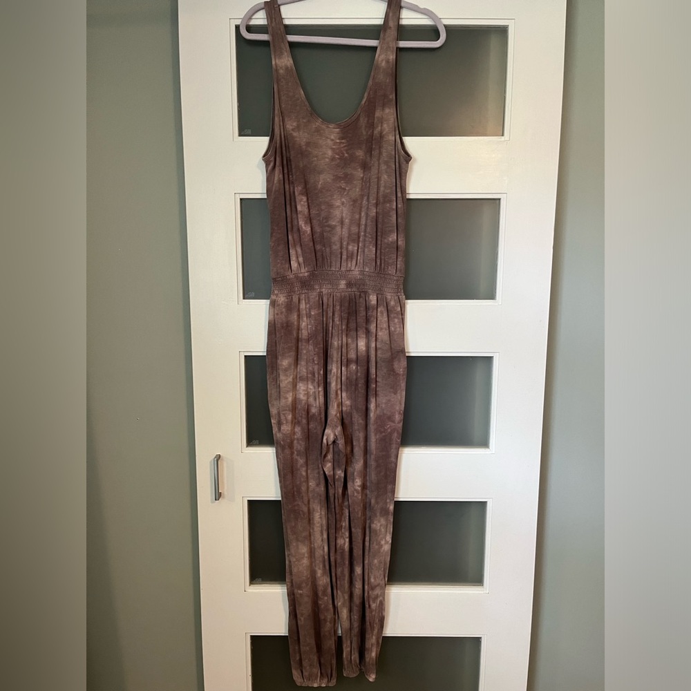 Aerie Romper/Jumpsuit Women’s Medium
